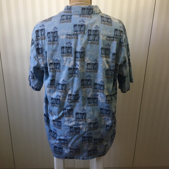 Columbia blue gray surf cotton button down Size M - Picture 3 of 9